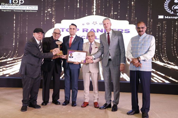 Anshuman Singhania Receives Prestigious ‘CEO of the Year’ Award